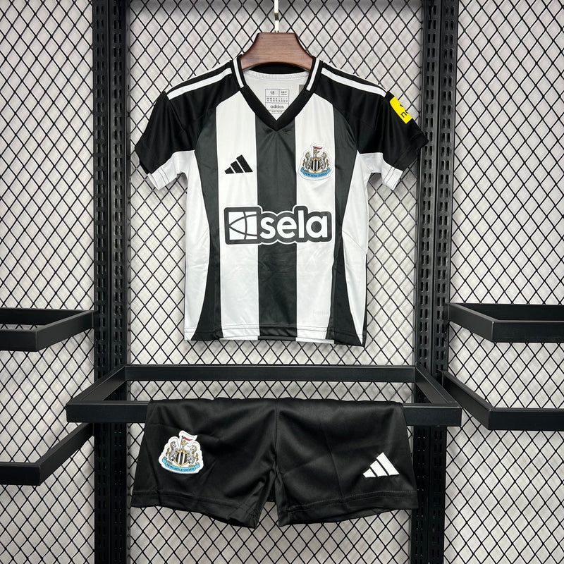 Newcastle Principal Kit Criança 24-25