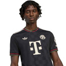 Camisola adidas FC Bayern Terceiro Equipamento 2025-2026