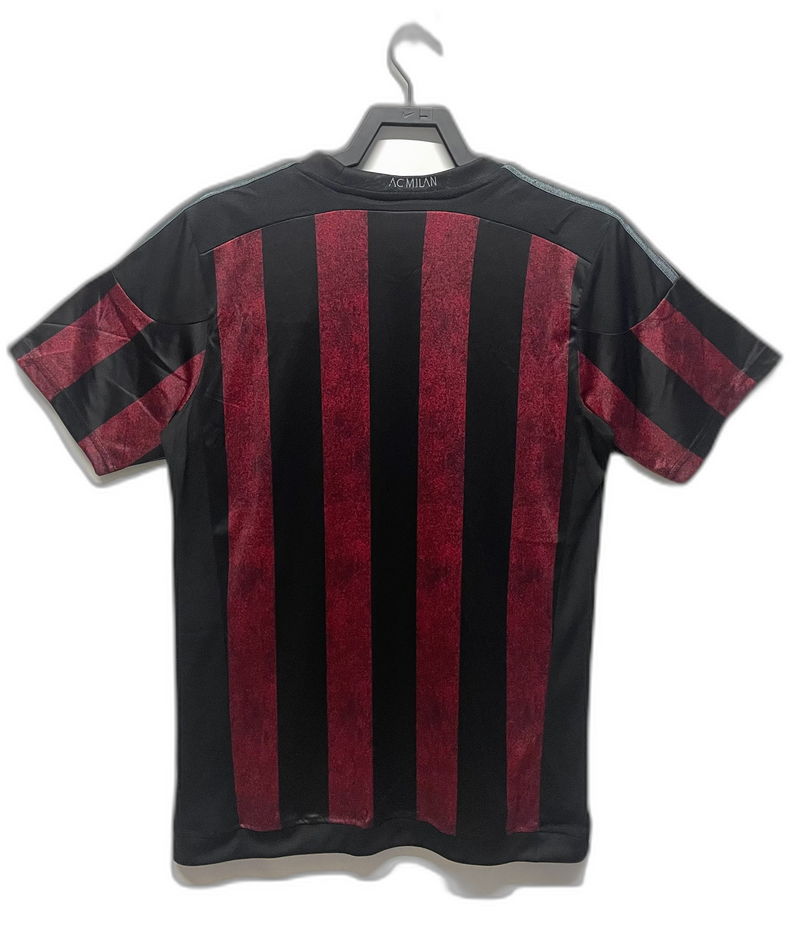 Camisola AC Milan 15/16 I Home - Versão Retrô