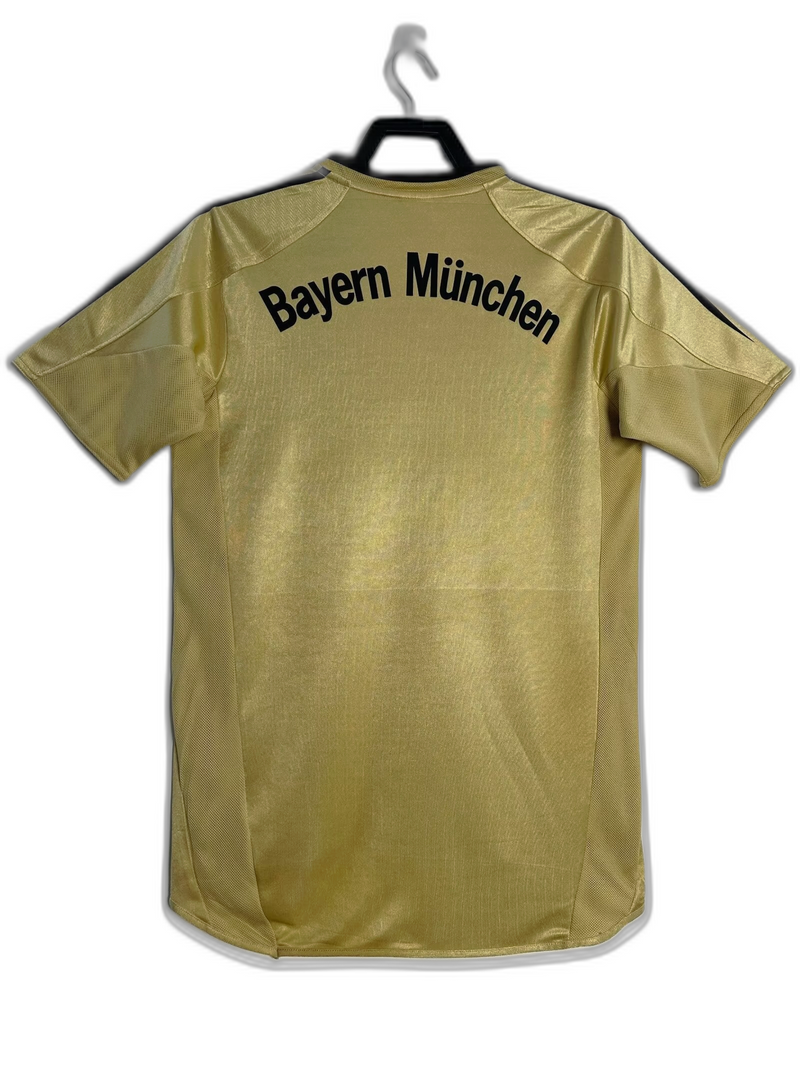 Camisola Bayern de Munique 03/04 II Away - Versão Retrô